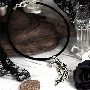 5 For $25💫Silver Crescent Moon Bracelet